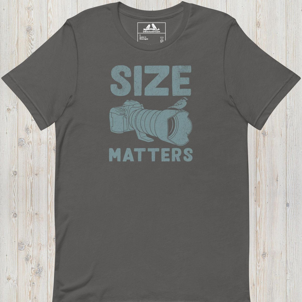Gray funny bird photography t-shirt with DSLR camera, large telephoto lens, perched bird, and funny "Size Matters" quote